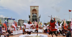 Sınırları Aşan Festival Başladı
