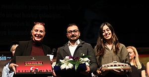 “Aziz Nesin Vapuru” Büyükçekmece’de Sahnelendi
