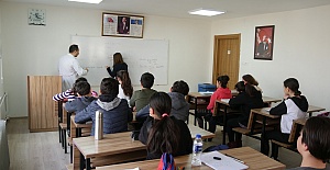 Büyükçekmece Belediyesi, sömestr tatilinde de öğrencilerin yanında