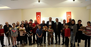 Darülaceze Sakinlerinden Resim Sergisi