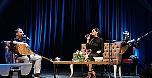 ELİF BUSE DOĞAN'DAN TÜRKÜ VE SÖYLEŞİ
