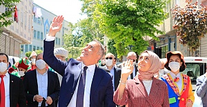 Sultangazi Sokaklarında Rengarenk Bayram Coşkusu