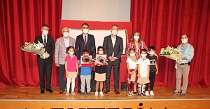 Hacivat ve Karagöz Mektebim ’de