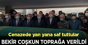 Kılıçdaroğlu ve Muharrem İnce, Coşkun'un cenazesinde yan yana saf tuttu