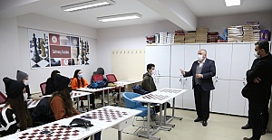 Başkan Üner’den Gençlere Büyük Destek