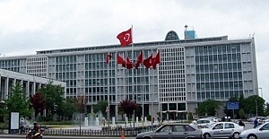İmamoğlu," Kamuyu zarara uğratanlarla mücadeleye devam" diyor