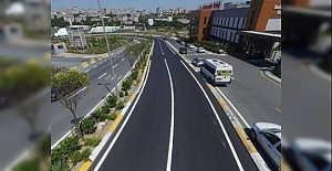 KÜÇÜKÇEKMECE PRESTİJLİ YOLLARLA DONATILIYOR: 2 YILDA 96 BİN TON ASFALT SERİMİ GERÇEKLEŞTİRİLDİ