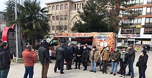 CHPŞEHİTLİK VE GAZİLİK Atatürk ve Şehitler için lokma dağıttı