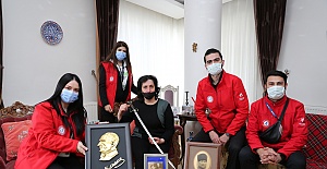 KÜÇÜKÇEKMECE BELEDİYESİ, ŞEHİT VE GAZİ AİLELERİNİ YALNIZ BIRAKMIYOR