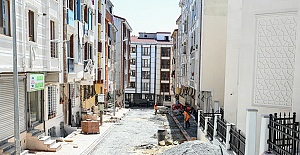 Esenyurt’un yolları yenileniyor