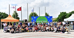 Baba çocuk kampından renkli görüntüler