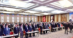 Yüksel, CHP'nin çalıştayı'na katıldı