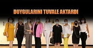 Duygularını tuvale aktardı