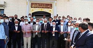 İmam Ali Camii ibadete açıldı