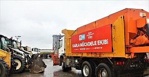 Maltepe'de ekipler karla mücadeleye hazır