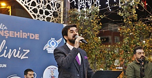 Serdar Tuncer Şiir ve Muhabbet Gecesinde Sultangazililerle Buluştu