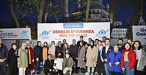 Sultangazi Belediye Başkanı Dursun Gençlerle İftarlarda Buluşuyor