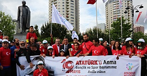 ATAŞEHİR CUMHURİYET MEYDANI 19 MAYIS COŞKUSUYLA DOLUP TAŞTI