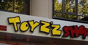 Toyzz Shop ve 2021 Avrupa ve Balkan Ralli Şampiyonu  Ali Türkkan’dan çocuklara karne sürprizi!
