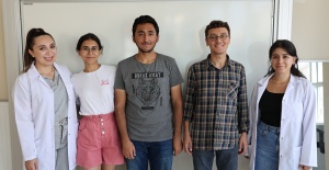 ATAŞEHİRLİ ÖĞRENCİLERDEN YKS’DE GURURLANDIRAN BAŞARI
