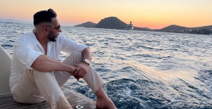 BELÇİKA’LI SANATÇI KLİP ÇALIŞMASINI BODRUM’DA  YAPTI