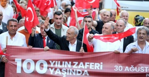 30 AĞUSTOS ZAFER BAYRAMI KÜÇÜKÇEKMECE’DE COŞKUYLA KUTLANDI