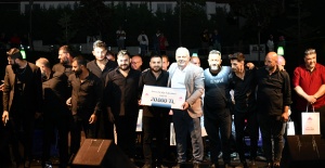 Yöresel çalgı yarışmasında kazanan Çatalca oldu.