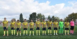 Küçükçekmece Sinopspor  uzatmada galip
