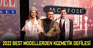 2022 Best modellerden kozmetik defilesi