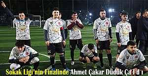 Sokak Ligi’nin Finalinde Ahmet Çakar Düdük Çaldı
